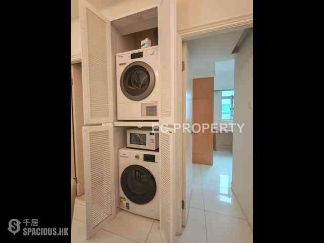 Pok Fu Lam - Sunlight Court 13