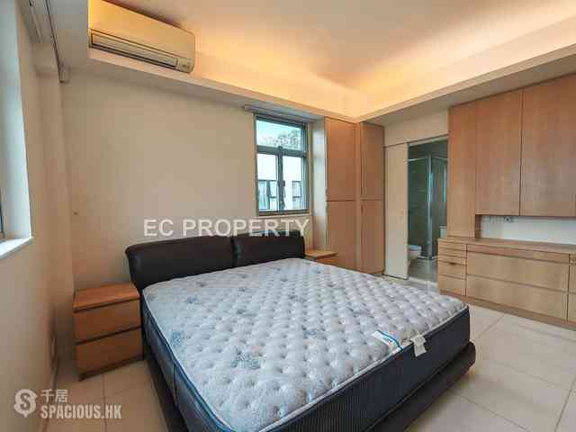 Pok Fu Lam - Sunlight Court 07