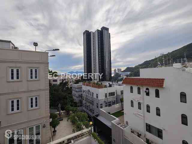 Pok Fu Lam - Sunlight Court 01