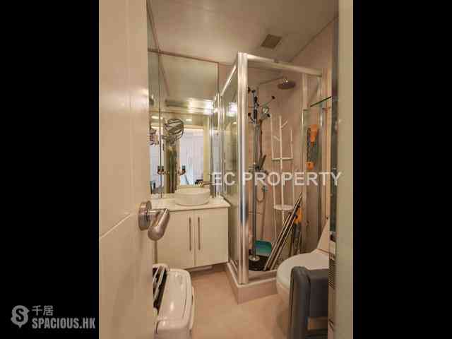 Pok Fu Lam - Sunlight Court 12