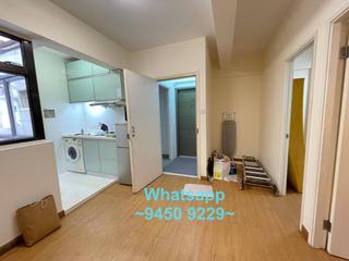 Sheung Wan - 13-15, Queen's Road West 02