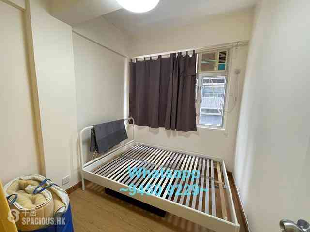 Sheung Wan - 13-15, Queen's Road West 10