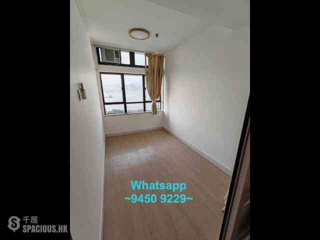 Central - 73, Connaught Road West 06