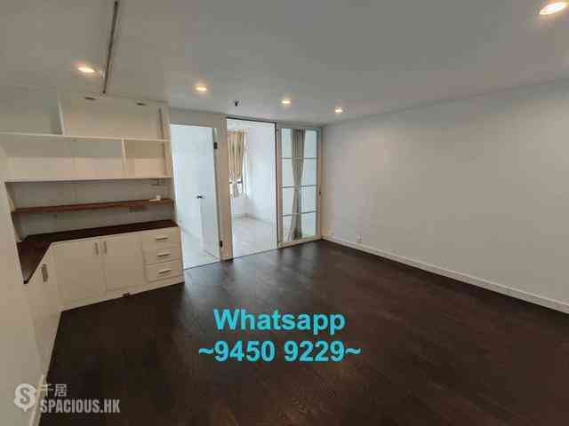 Central - 73, Connaught Road West 08