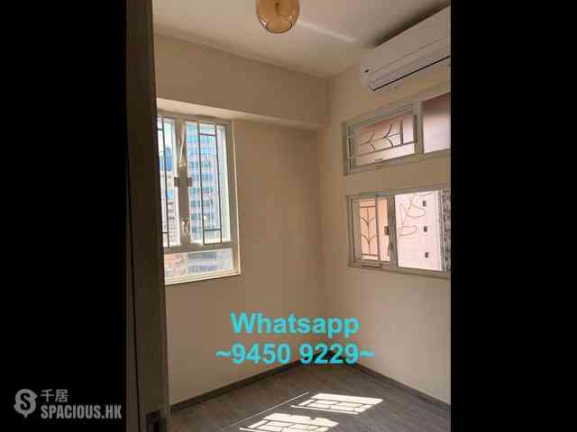 Sheung Wan - Lai Yan Lau 07