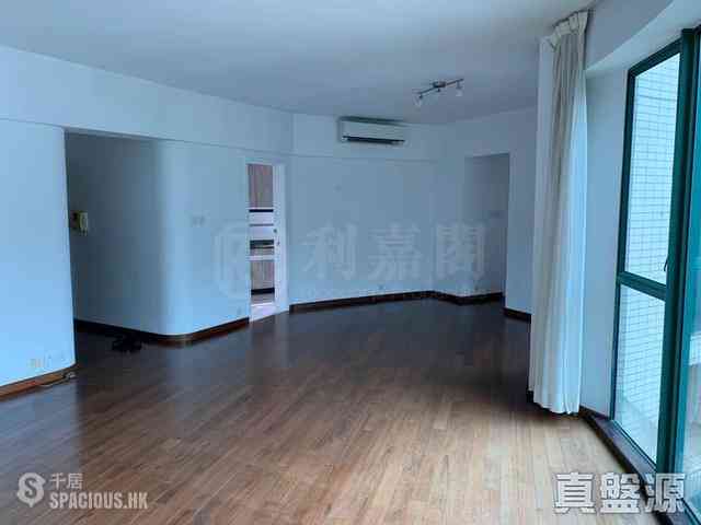 Mid Levels Central - Hillsborough Court 03