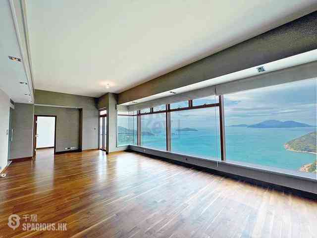 Repulse Bay - Grosvenor Place 02