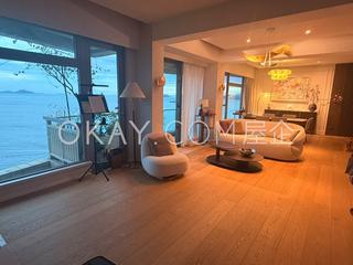 Pok Fu Lam - Villas Sorrento 02