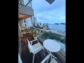 Pok Fu Lam - Villas Sorrento 06