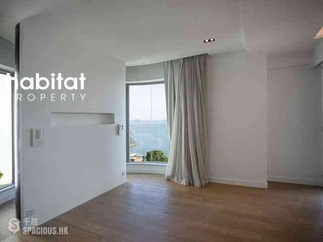 Pok Fu Lam - Villas Sorrento 08