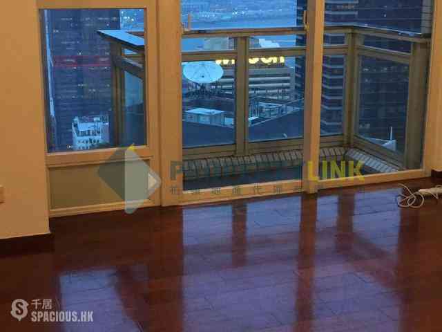 Soho - Centrestage 02