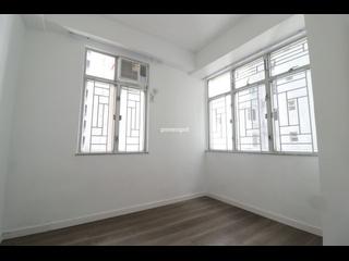 Wan Chai - Vincent Mansion 05