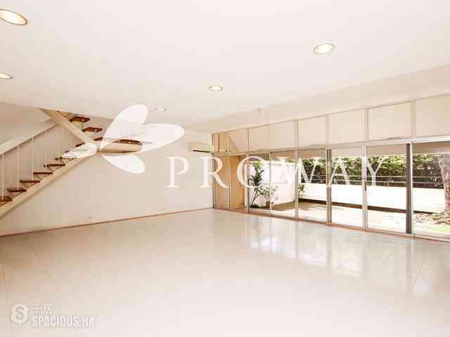 Pok Fu Lam - Bisney Villas 03