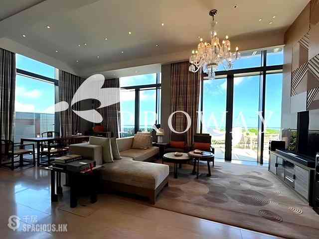 The Peak - Twelve Peaks 04
