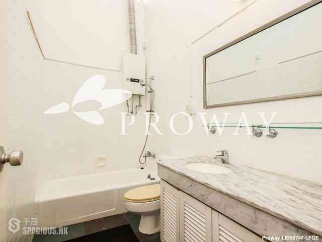 Pok Fu Lam - Bisney Villas 06