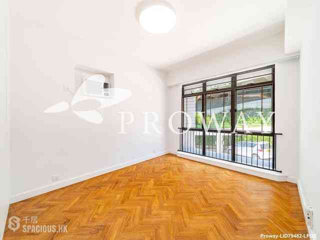 Pok Fu Lam - Pine Grove Block 6 09
