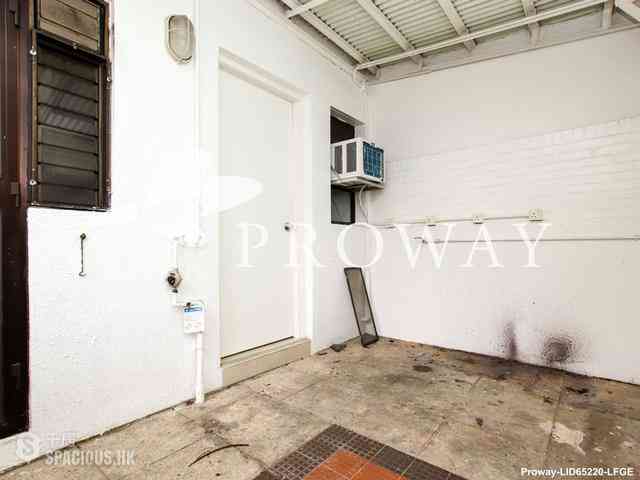 Clear Water Bay - Las Pinadas 10
