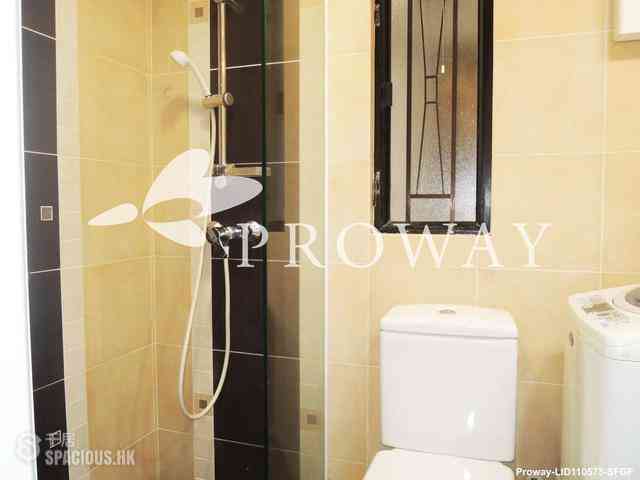 Quarry Bay - Kornhill Block R 09