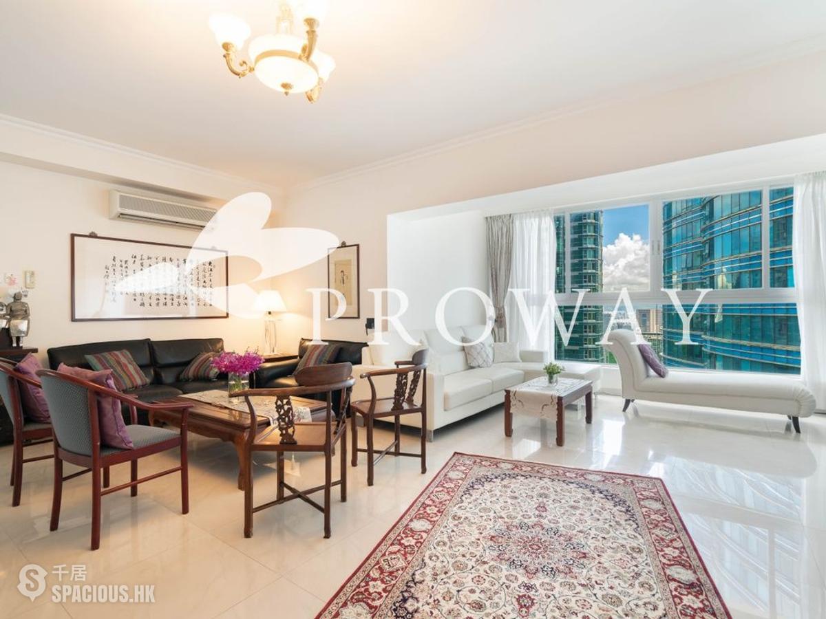 Stubbs Road - Bellevue Court 01