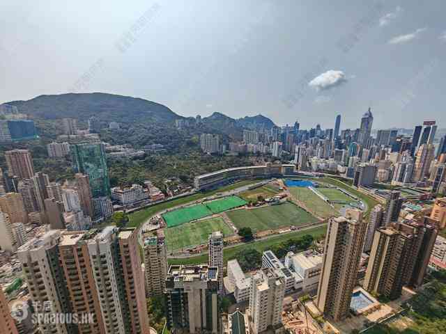 Happy Valley - Broadwood Twelve 01