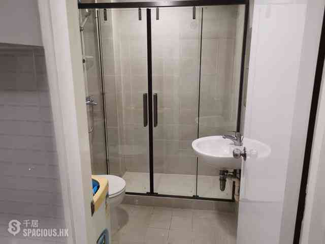 Sai Ying Pun - 16-20, Pok Fu Lam Road 04