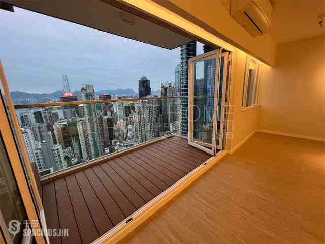 Mid Levels West - Hong Kong Garden 01