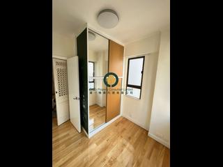 Sai Ying Pun - Golden Phoenix Court 05