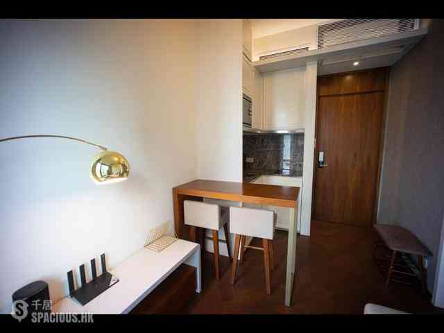 Shek Tong Tsui - One South Lane 02