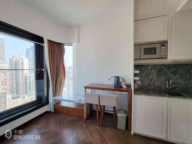 Shek Tong Tsui - One South Lane 05