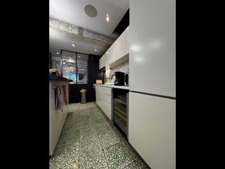 Sheung Wan - Central House 08