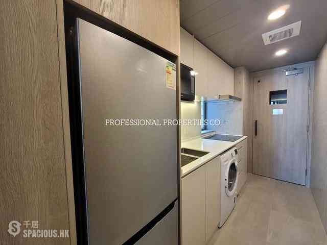 Mid Levels Central - Peach Blossom 04