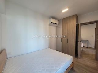 Mid Levels Central - Peach Blossom 03