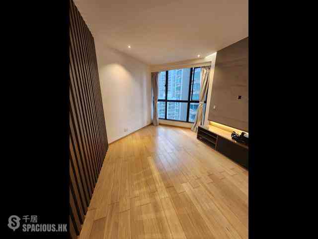 Mid Levels Central - Goldwin Heights 02