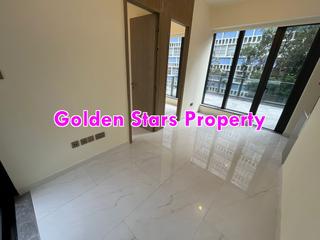 Sai Ying Pun - The Queens 16
