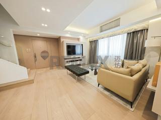 Mid Levels Central - Elegant Terrace 03