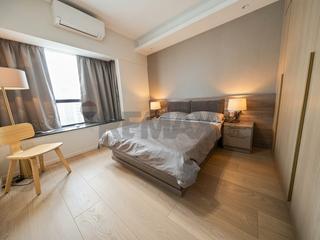 Mid Levels Central - Elegant Terrace 06