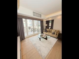 Mid Levels Central - Elegant Terrace 12