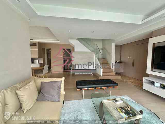 Mid Levels Central - Elegant Terrace 02