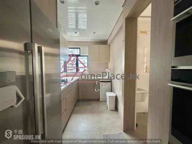 Mid Levels Central - Elegant Terrace 11