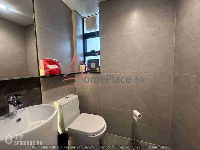 Mid Levels Central - Elegant Terrace 13