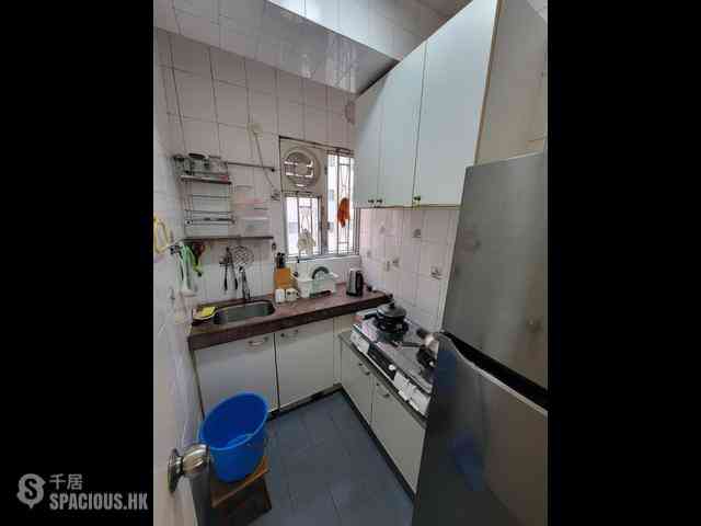 Sai Wan Ho - Fortune Mansion 09