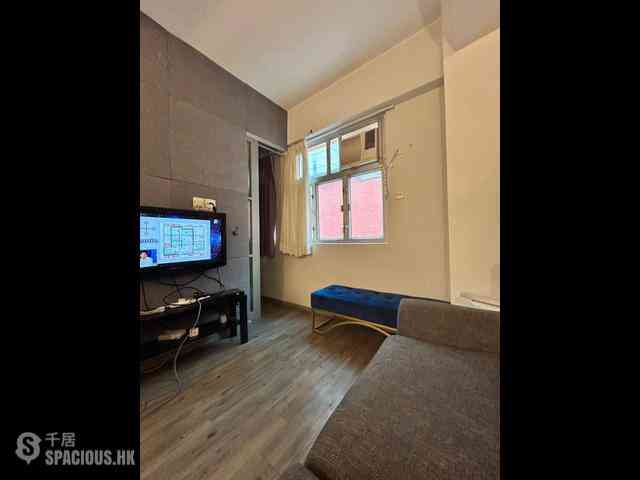 Sheung Wan - Kam Fai House 01
