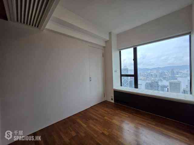 Mid Levels Central - The Harbourview 06