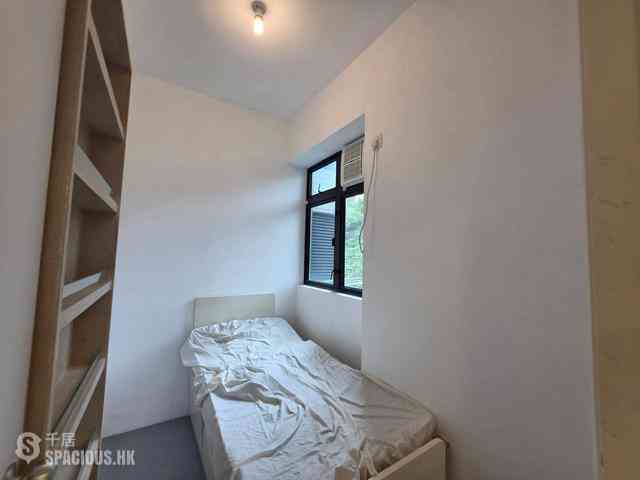 Mid Levels Central - The Harbourview 08