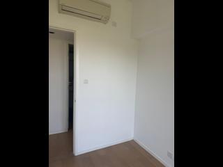 Shau Kei Wan - Island Garden 02