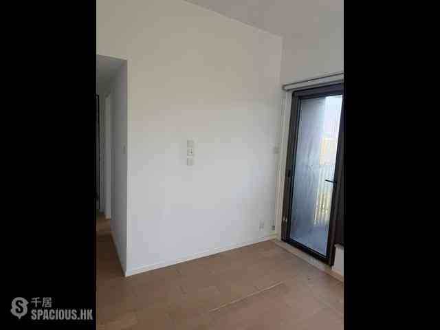 Shau Kei Wan - Island Garden 04