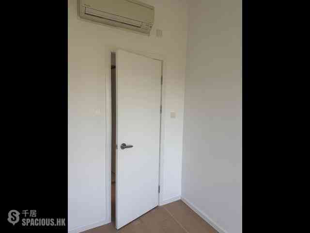 Shau Kei Wan - Island Garden 13