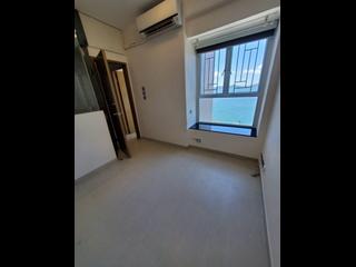 Shek Tong Tsui - Sunglow Building 04