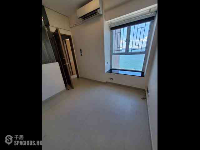 Shek Tong Tsui - Sunglow Building 04