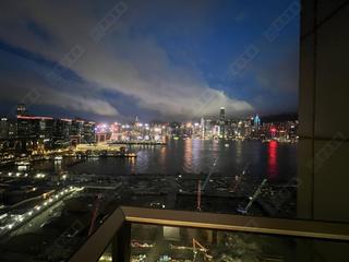 West Kowloon - The Arch 03